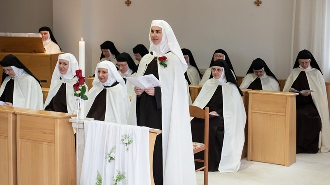 Iva Marciuš iz Čakovca položila svečane doživotne zavjete u Karmelu svetog Josipa u Breznici Đakovačkoj